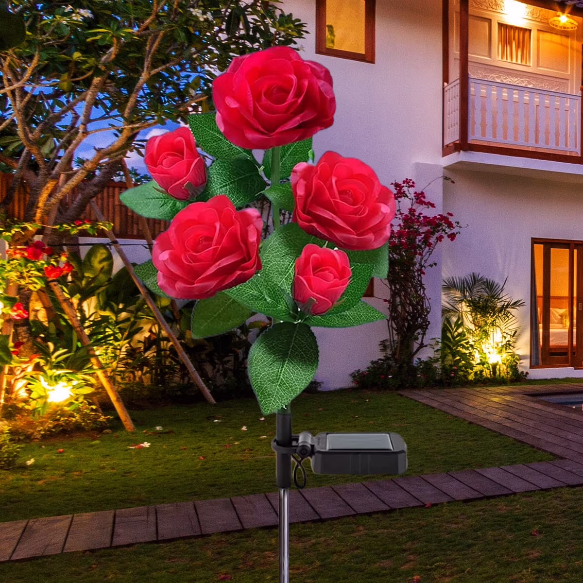 Solar Lights Outdoor Rose Flower, 1 Pack Solar Powered Garden Decorations with 5 Bigger Rose Flower, WaterproofLights for Garden Patio Yard Pathway Decoration (Red Rose)